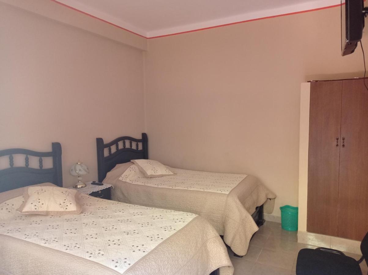 Hostal Aramayo توبيزا المظهر الخارجي الصورة