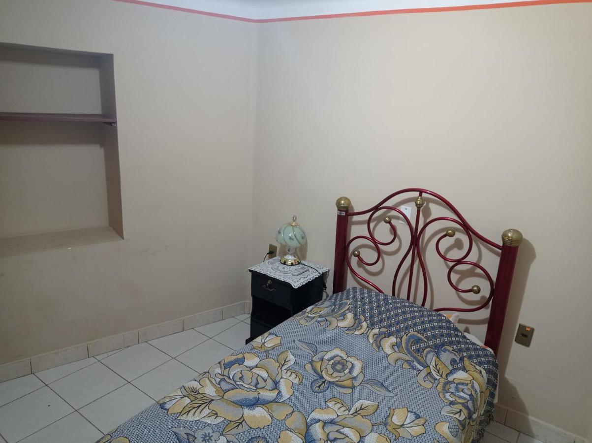Hostal Aramayo توبيزا المظهر الخارجي الصورة